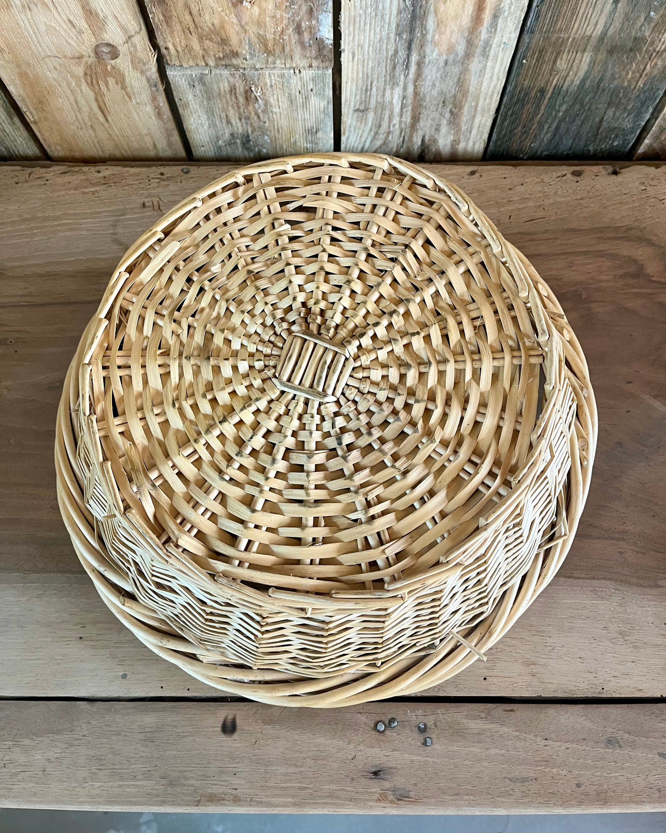 Panier vintage rond en rotin