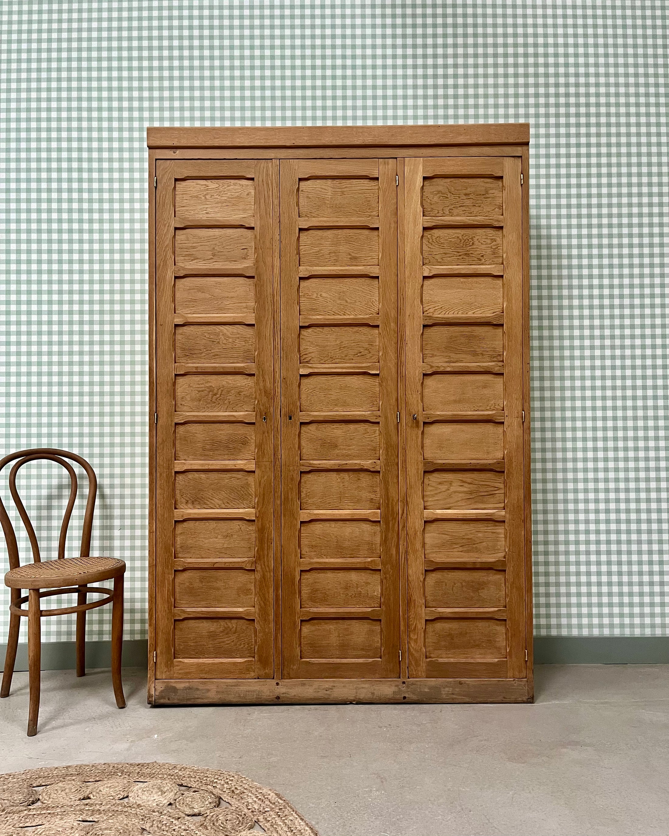 Armoire de notaire