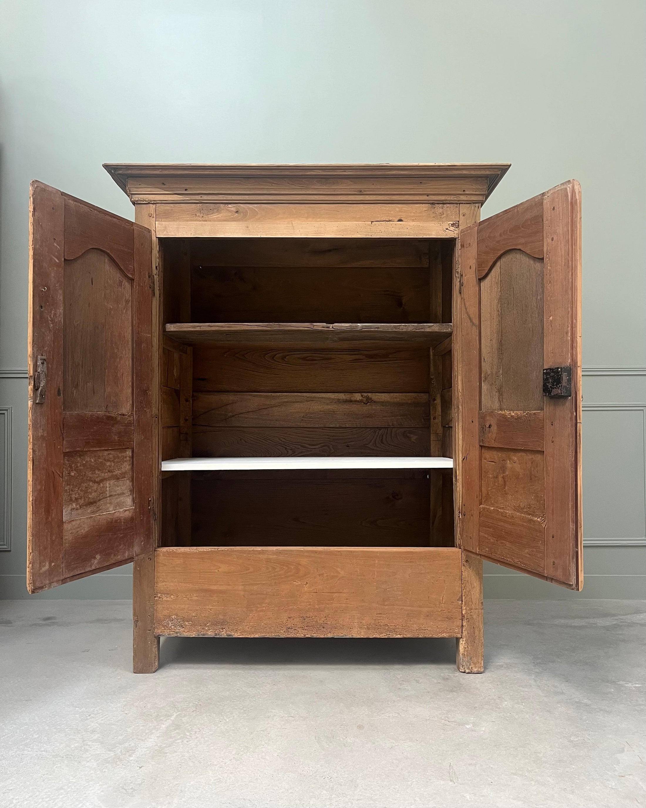 Armoire normande