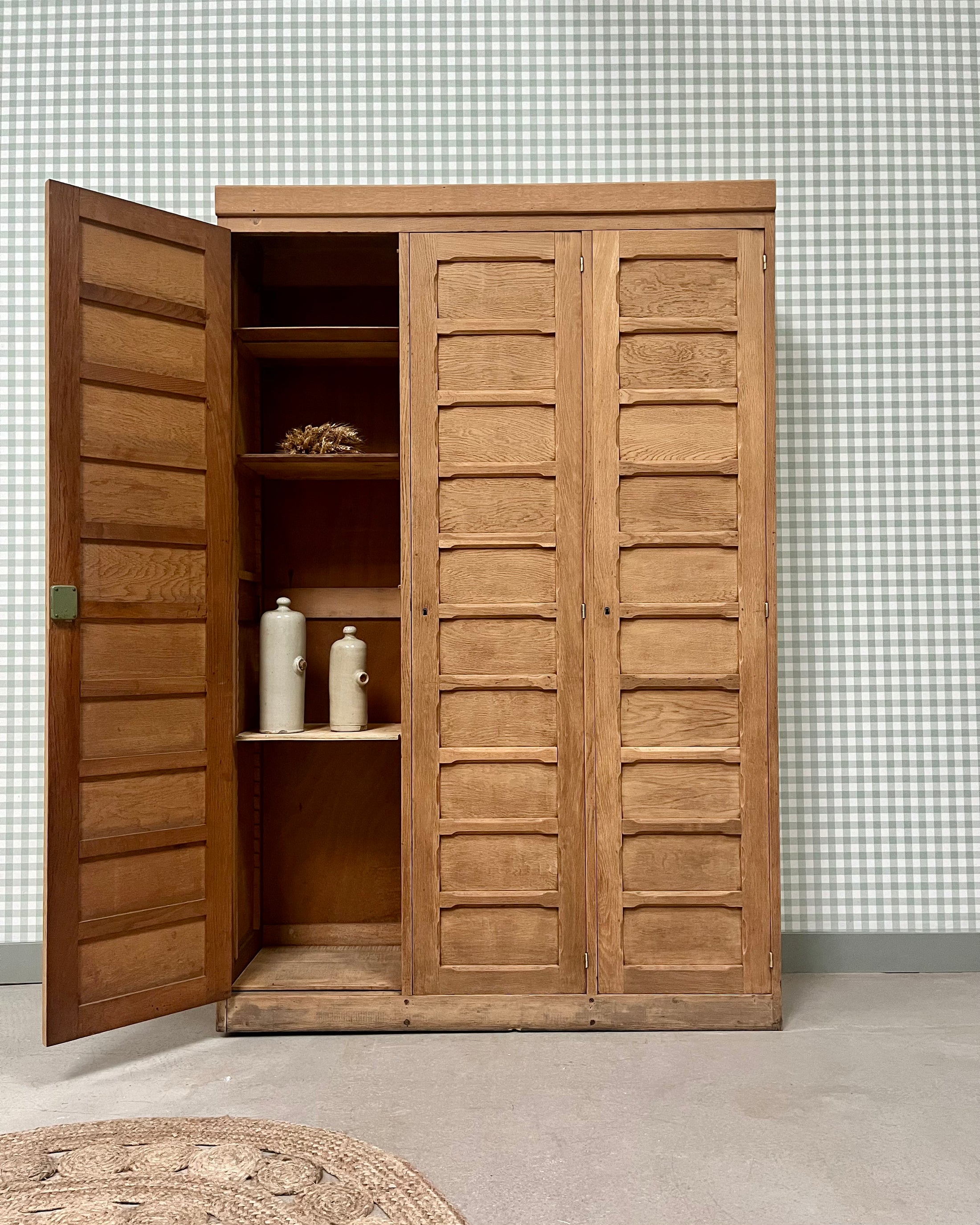 Armoire de notaire