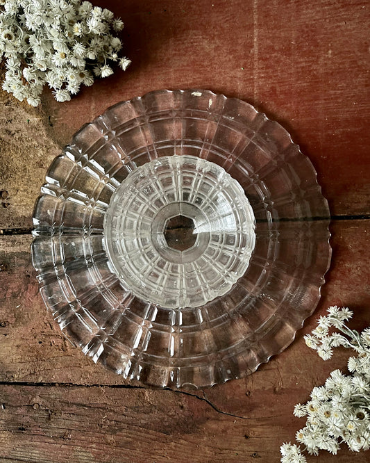 Plat à tarte sur pied en verre